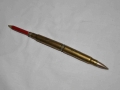 Porte-crayon réalisé à partir de deux douilles et d'une ogive de cartouche